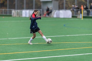 Bild 32 - wCJ VfL Pinneberg - Eimsbuettler TV : Ergebnis: 0:3